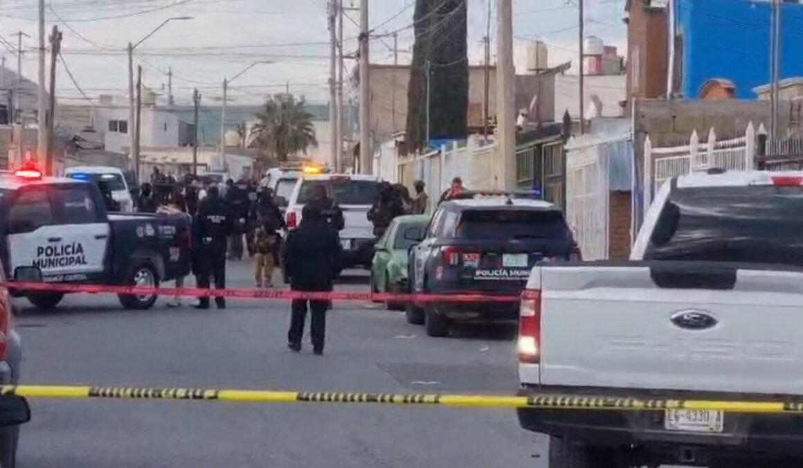 IMG_9471 Hallan básculas en casa de policía asesinado; FGE investiga posible vínculo con narcomanta