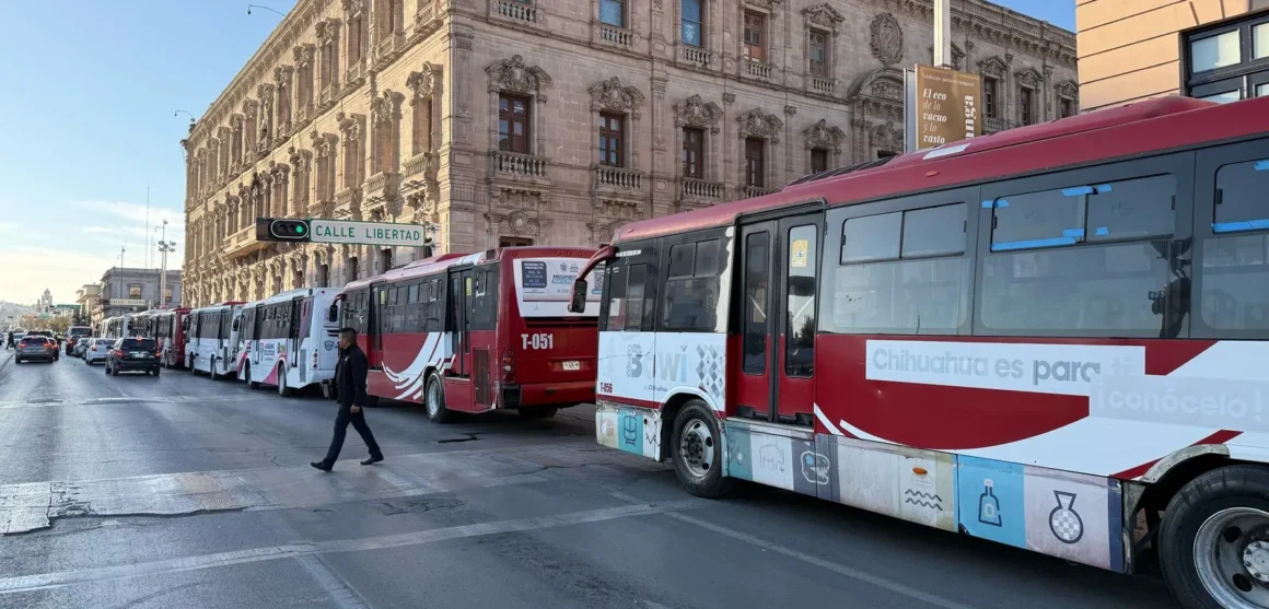 Crisis en el transporte: propaganda y represión en lugar de soluciones