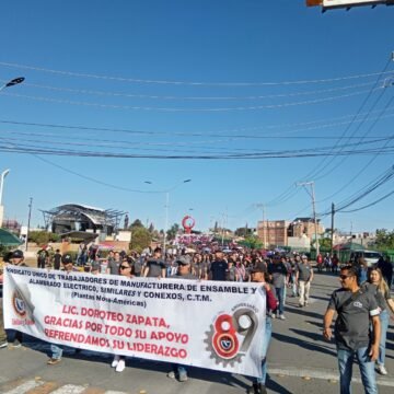 1000276394-1536x1152 Marchan maestros y organizaciones sindicales por el Día del Trabajo