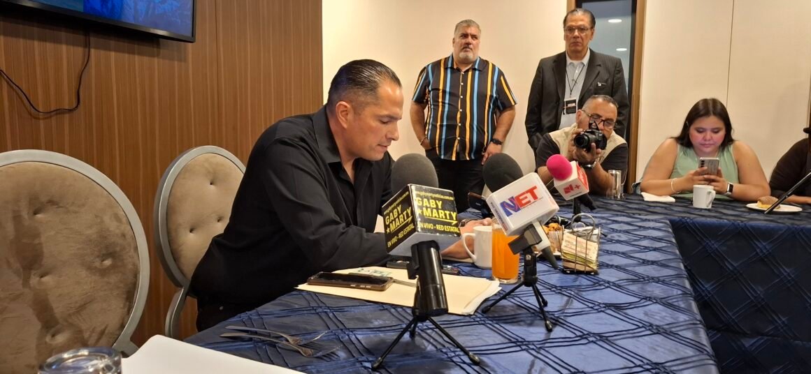 Agente de Vialidad acusa a Director César Komaba de abuso de autoridad y detención ilegal