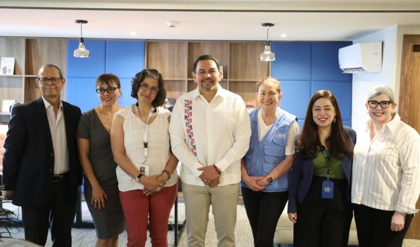 6841cf29cc0b8__6841cf29cc0ba Se reúne Pérez Cuéllar con ONU Mujeres
