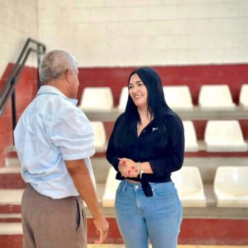 IMG-20250616-WA0009 Brighite Granados reconoce a adultos mayores en Juárez