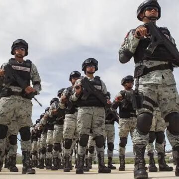 images (35) Entre respaldo militar y mando civil: choque de posturas por la Guardia Nacional