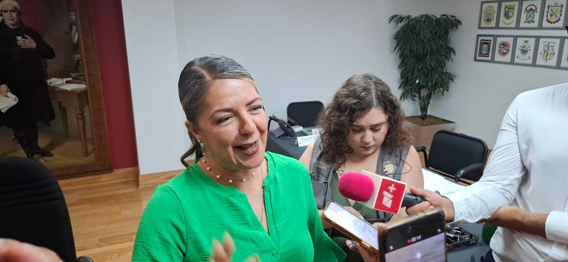 Rosana Díaz niega que exista censura en medios y defiende la reforma de telecomunicaciones