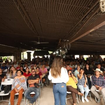 IMG-20250705-WA0001 Andrea Chávez inicia en Meoqui el recorrido De sol a sol: la vuelta a Chihuahua en 60 días