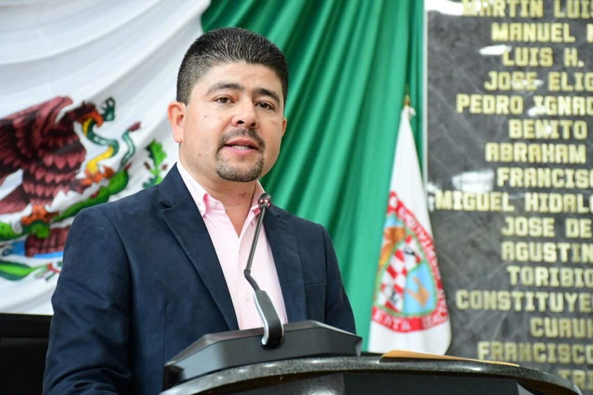 IMG-20250710-WA0004 El campo de Chihuahua sí cumple; exigimos al gobierno federal que haga lo mismo: Saúl Mireles