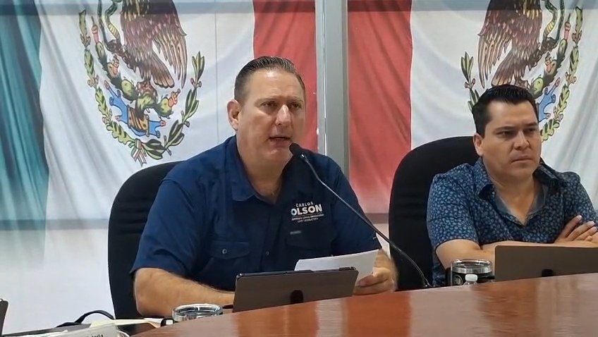 Carlos Olson acusa a Brenda Ríos de usar tragedia de Monte Xenit como “trampolín político”