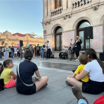 27698-2 Cultura municipal, el eterno desencanto (según las redes)