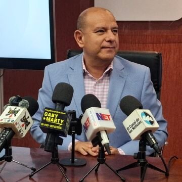 “Se preocupan más por lo que hace Morena que por levantar su militancia”: Cuauhtémoc Estrada