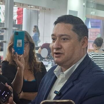 Alfredo Chávez acusa simulación en foros sobre reforma al amparo y señala a Corral y Adán Augusto
