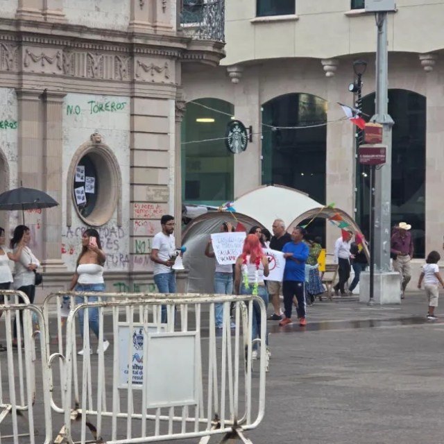 Protesta contra corridas de toros deriva en vandalismo y detenciones