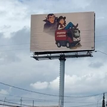 Aparece espectaculares de La Barredora