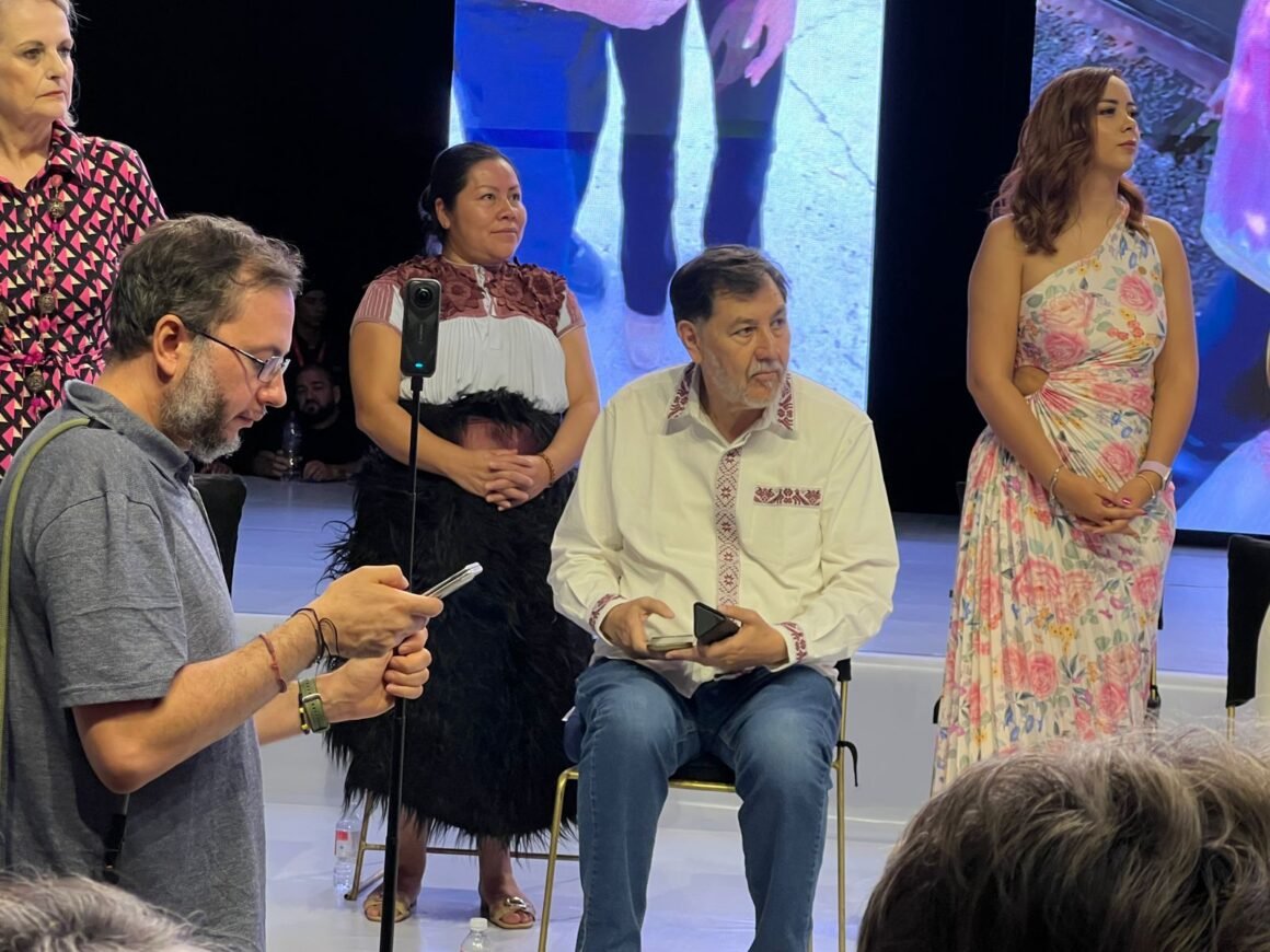 IMG-20250907-WA0021 Noroña respalda a Andrea Chávez en su primer informe como senadora