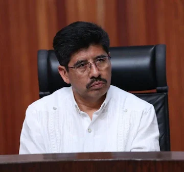 Suprema Corte confirma exceso de asesores: Hugo Aguilar recorta, pero sigue con privilegios