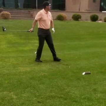 Santiago de la Peña responde a Corral: “El elitista es él, no yo; se la pasaba jugando golf y tenis”