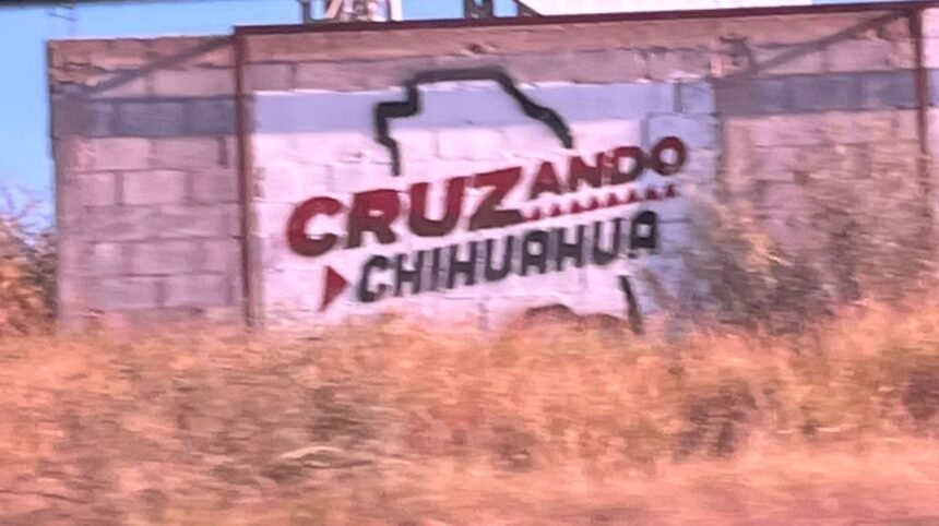 Pistas rumbo a 2027: aparecen pintas de “CRUZando Chihuahua” en la capital