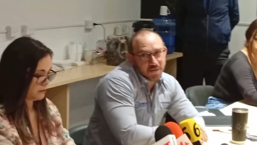 AQP3Fa63Sn-TQjG0Ualhj6XAc3hN9Lcyg2o39u8qi3Ck-_1Z1GtocX8OW0zjK_gTutbOFoxz9MynY0v9uH1rayzH-AMC_n7q2rT3HMDsYAjEZQ Secretaría de Salud asegura no tener personas por atender pese a reclamos de la comunidad La Yerbabuena