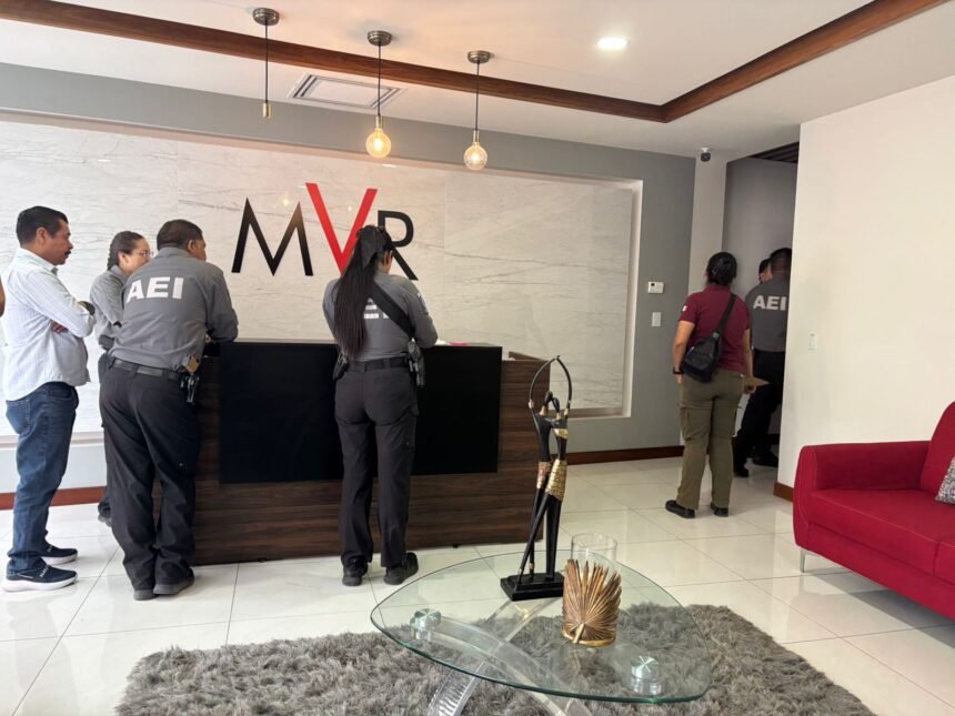 IMG-20251008-WA0008 Catean empresa de autofinanciamiento por presunto fraude millonario