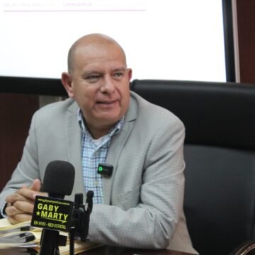 Cuauhtémoc Estrada critica a Maru Campos por actuar como dirigente del PAN: “Dejó el puesto de gobernadora en ese momento