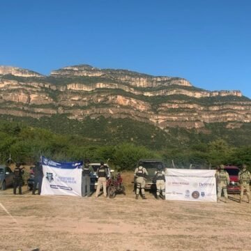 IMG-20251017-WA0010 Aseguran en Moris 15 vehículos; varios con alteraciones en serie o reporte de robo en México y Estados Unidos