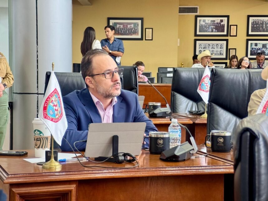 Chihuahua impulsa reforma nacional para sancionar el acoso y el abuso en el servicio público