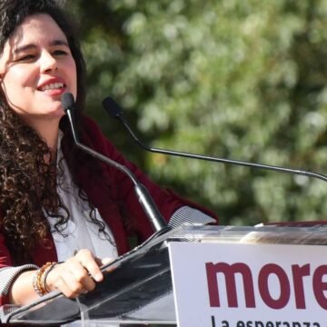 Luisa Alcalde Luján critica autoritarismo del PAN tras amenaza de demanda de Maru Campos