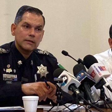 Choque abierto en seguridad entre Komaba, Loya y Cruz Pérez Cuéllar