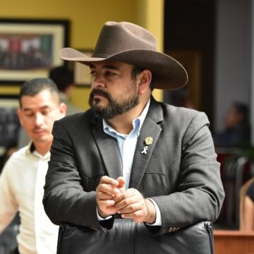 Fallece el diputado priista Luis Fernando Chacón