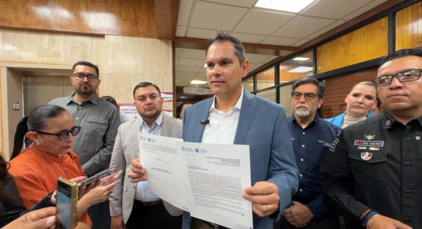 WhatsApp-Image-2025-10-28-at-8.29.00-a.m Sigue la tensión: Cruz y Loya en modo confrontación