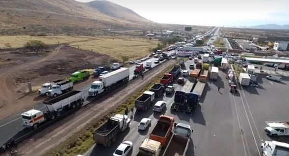 Agricultores chihuahuenses se suman al paro nacional: bloqueos en vías y casetas exigen justicia para el campo