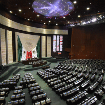 Legisladores apoyan corrección de transitorio para salvaguardar el amparo, dice Sheinbaum