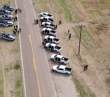 polis-3 Se intensifica la violencia en el Noroeste: cuatro civiles armados abatidos en Flores Magón durante operativo del SWAT