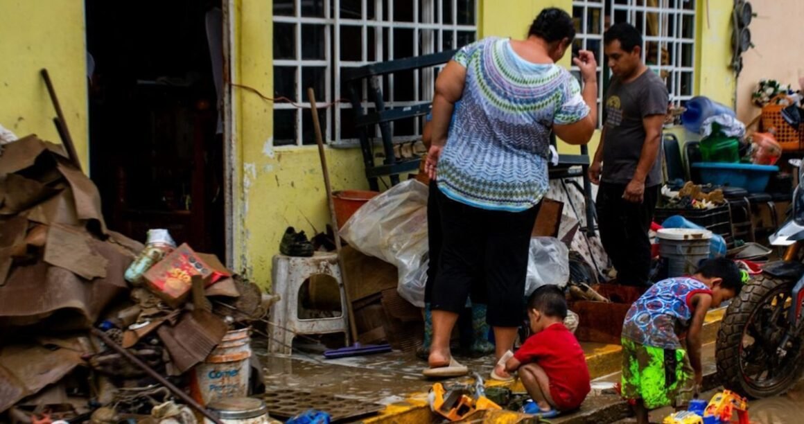 Senado propone que senadores donen una quincena para apoyar a damnificados por lluvias