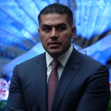 Sheinbaum alista reacomodo mayor: Harfuch entra a la baraja para Segob, pero EU presiona para retenerlo en Seguridad