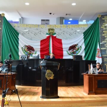 PAN y Morena discuten por apoyos federales a damnificados de Casas Grandes