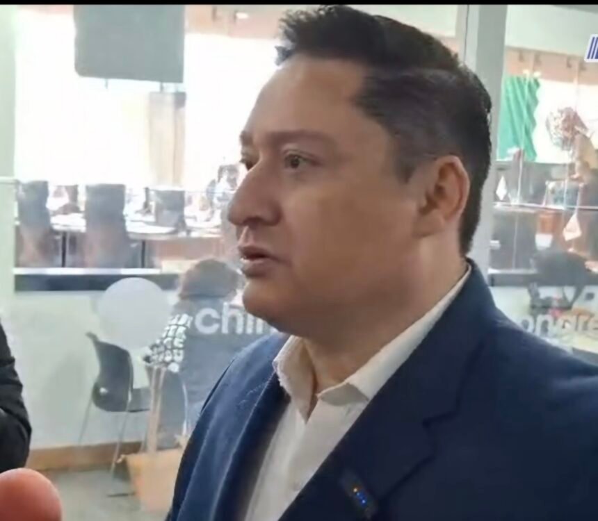 Alfredo Chávez pide investigar agresión a reportero en marcha del PAN: “No se puede tratar así a un periodista”