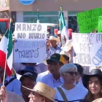 VID-20251117-WA0002 Productores de la región centro-sur protestan en Delicias contra nueva Ley del Agua