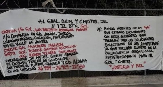 Narcomanta en Juárez acusa a mandos de la Guardia Nacional de tráfico de sicarios y cocaína