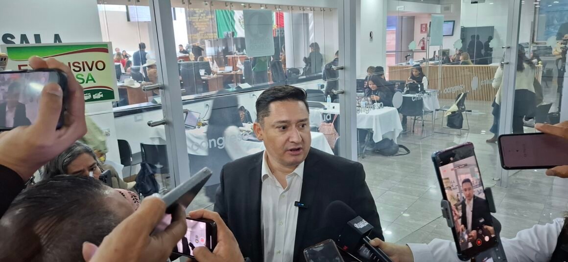 20251202_121449 “Es una barbarie”: Alfredo Chávez acusa recorte en salud y afirma que a Morena “lo alcanzó la realidad”