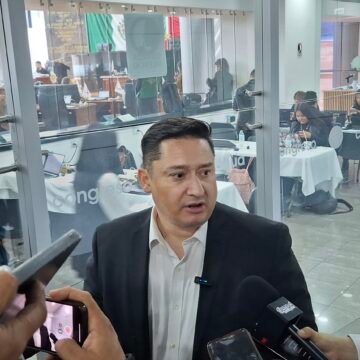 “Es una barbarie”: Alfredo Chávez acusa recorte en salud y afirma que a Morena “lo alcanzó la realidad”