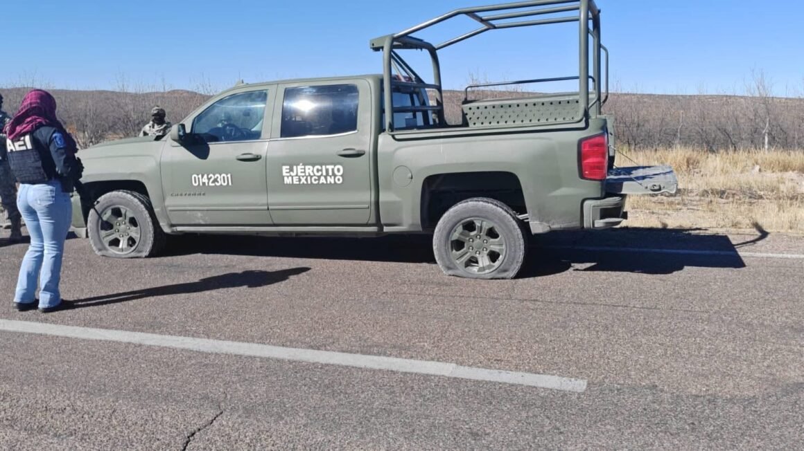 Fuerte operativo de seguridad en la carretera Parral–Allende; ponchallantas dejan unidades de la Guardia Nacional y del Ejército Mexicano sin transitar