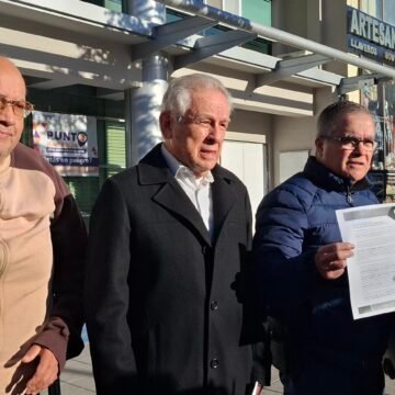 Se manifiestan en el Congreso para exigir rechazo al matrimonio igualitario