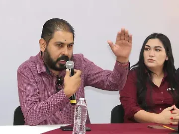 image (7) Morena prende focos rojos por presunto nepotismo en el gobierno de Bonilla