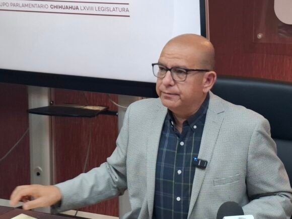 Carlos Olson critica iniciativa de Morena sobre crímenes de odio y acusa “justicia selectiva”