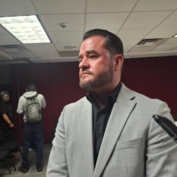 Oscar Avitia respalda postura de Morena y evita pronunciarse sobre aspirantes a la gubernatura