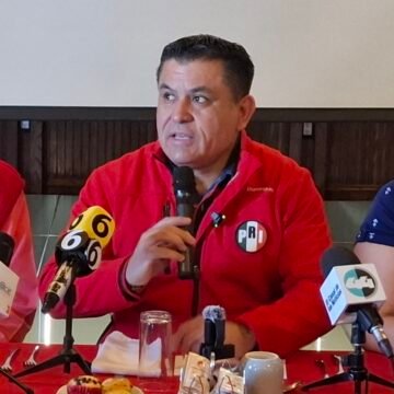 Alex Domínguez se perfila como presidente perpetuo del PRI