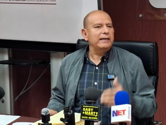 Morena suspensión “tibia” de funcionario por comentarios misóginos contra Andrea Chávez