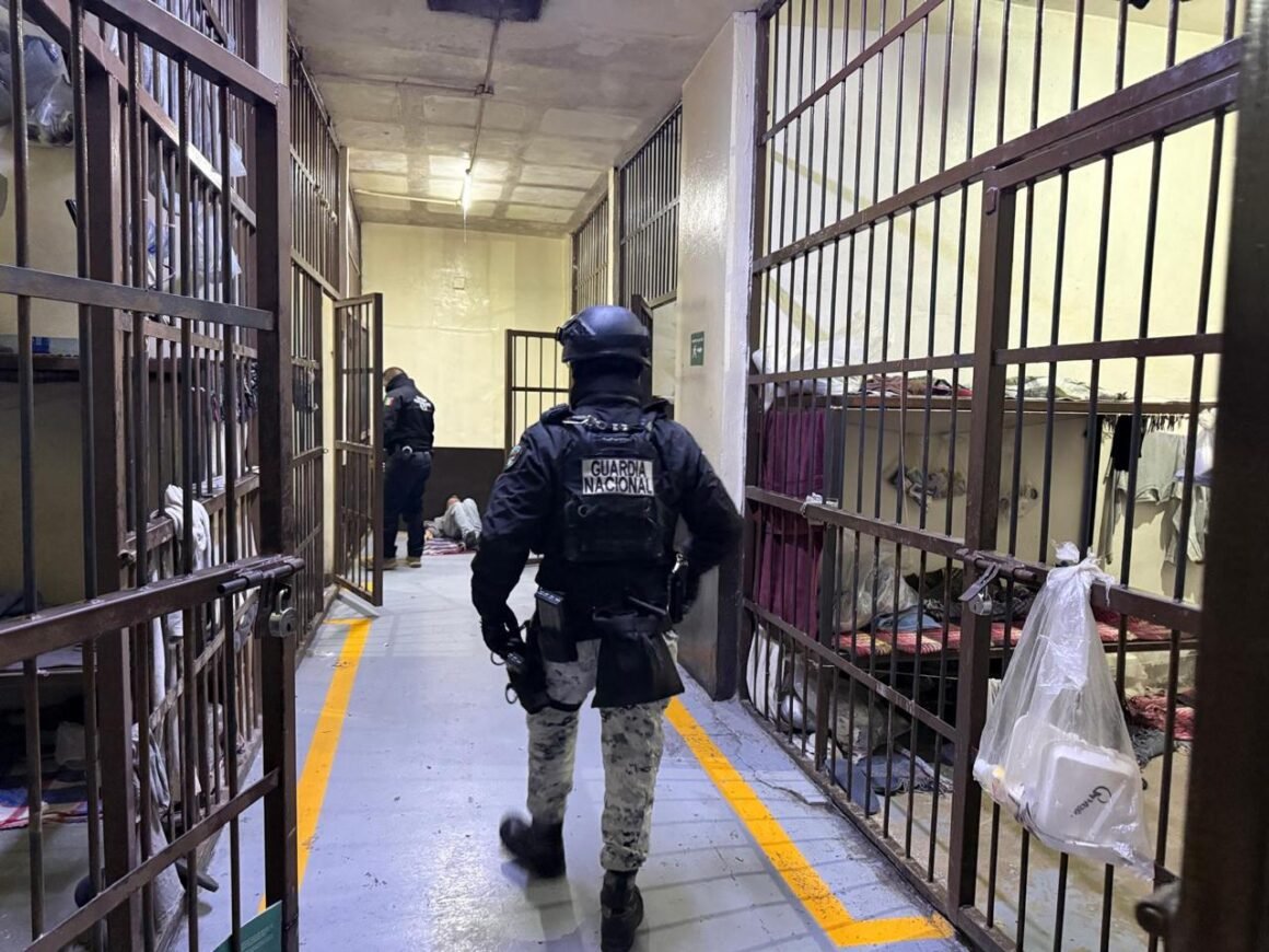 IMG-20260224-WA0005 Realiza SSPE operativo extraordinario de revisión en el Cereso No. 3 de Ciudad Juárez