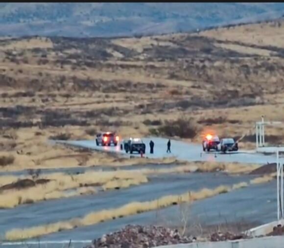 Hallan a hombre asesinado dentro de camioneta en inmediaciones del Autódromo La Cantera