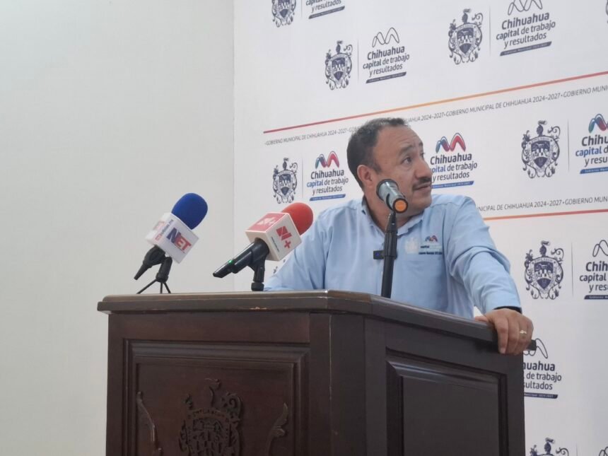 A partir del lunes habrá cierre temporal de trébol vial en Teófilo Borunda por sustitución de línea de agua en Gaza del Reliz